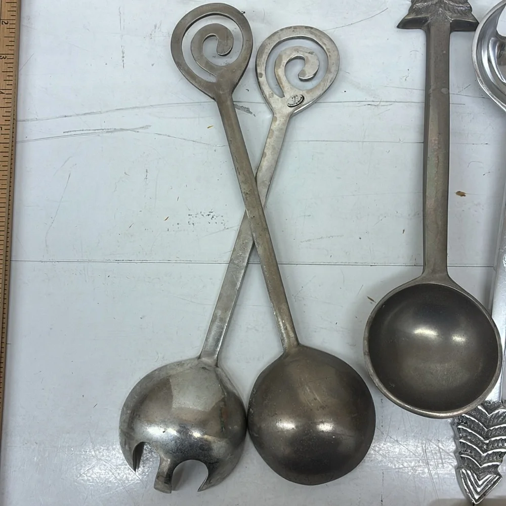 Lot of Kitchen Utensils Serving Spoons Ladle Pampered Chef Spoon Holiday Servers